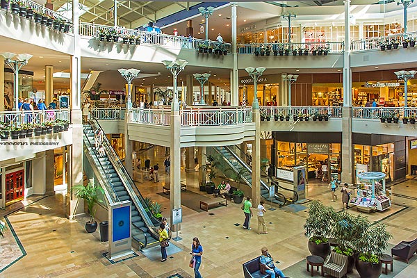 Bridgewater-Commons-Mall.jpg